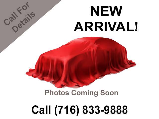 Photo of 2017 Caspian Blue Nissan Rogue