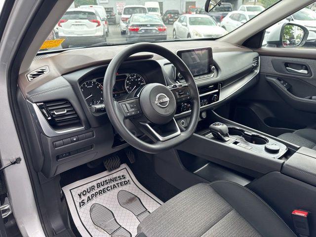 Photo of 2022 Brilliant Silver Metallic Nissan Rogue