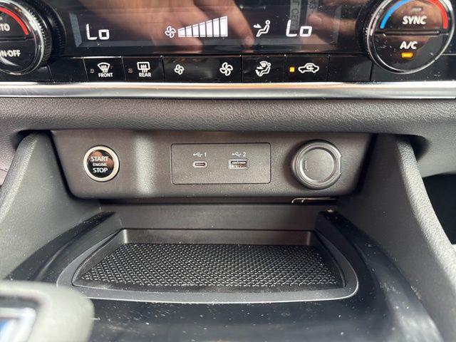 Photo of 2022 Brilliant Silver Metallic Nissan Rogue