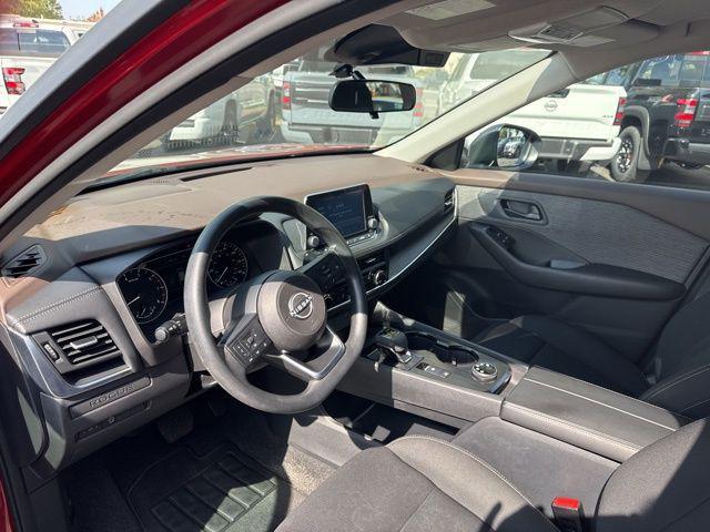 Photo of 2023 Scarlet Ember Tintcoat Nissan Rogue
