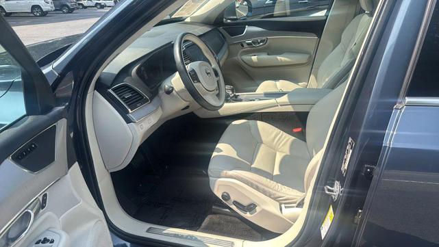 Photo of 2022 Denim Blue Metallic Volvo XC90