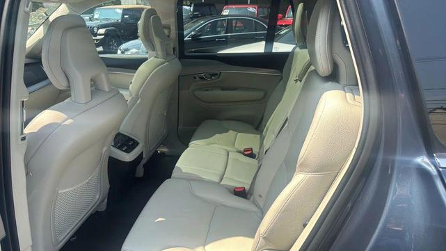 Photo of 2022 Denim Blue Metallic Volvo XC90