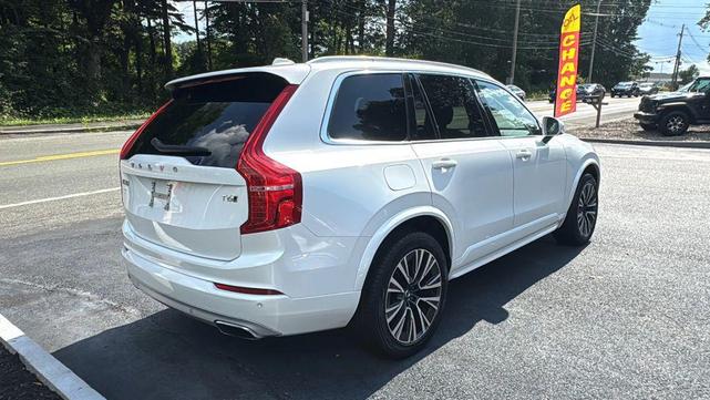 Photo of 2021 White Volvo XC90