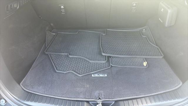Photo of 2023 Jet Black Mica Mazda CX-5