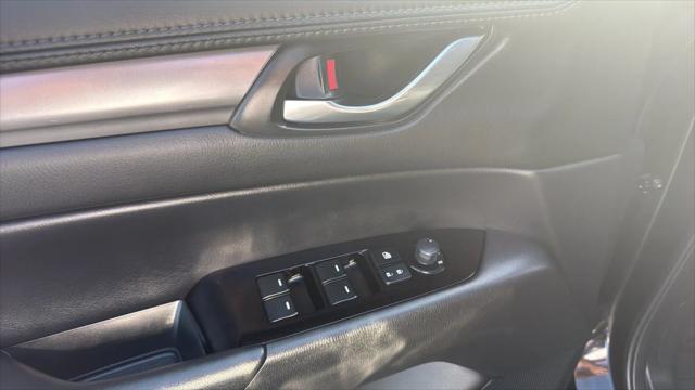 Photo of 2023 Jet Black Mica Mazda CX-5