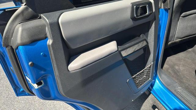 Photo of 2022 Velocity Blue Metallic Ford Bronco