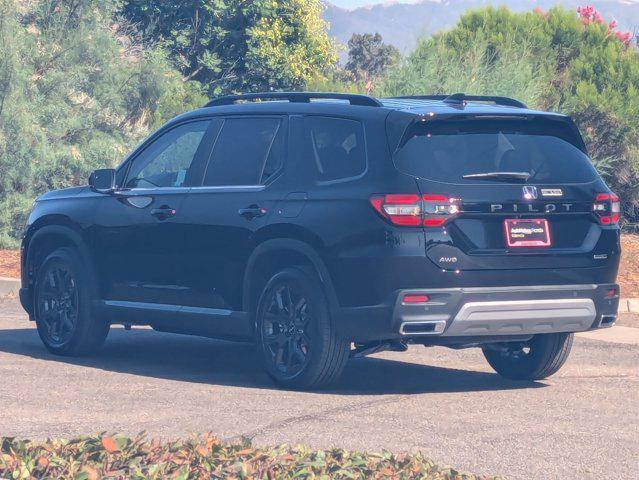 Photo of 2025 Crystal Black Pearl Honda Pilot