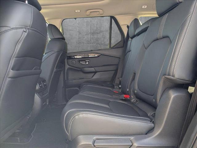 Photo of 2025 Crystal Black Pearl Honda Pilot