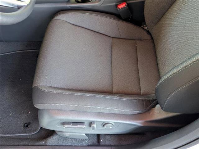 Photo of 2026 Platinum White Pearl Honda CR-V