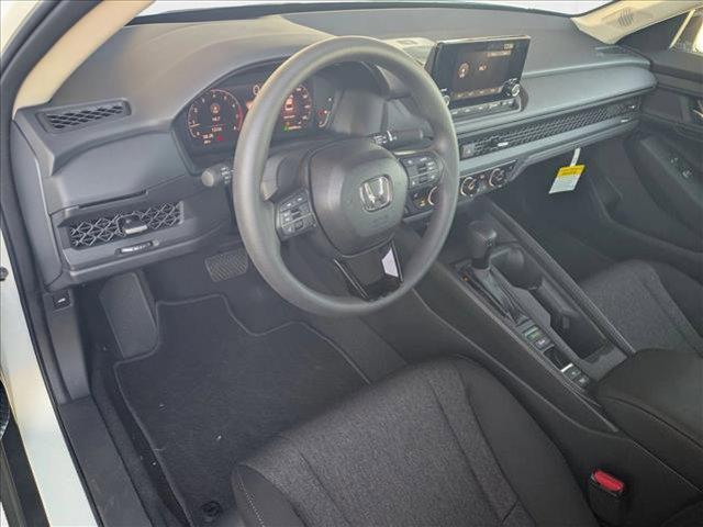 Photo of 2025 Platinum White Pearl Honda Accord