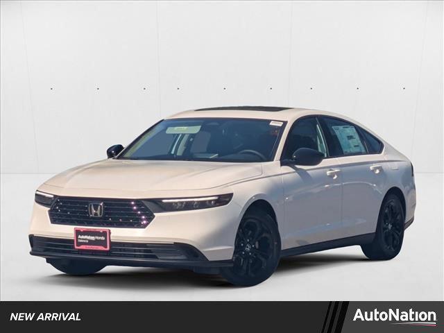 Photo of 2025 Platinum White Pearl Honda Accord