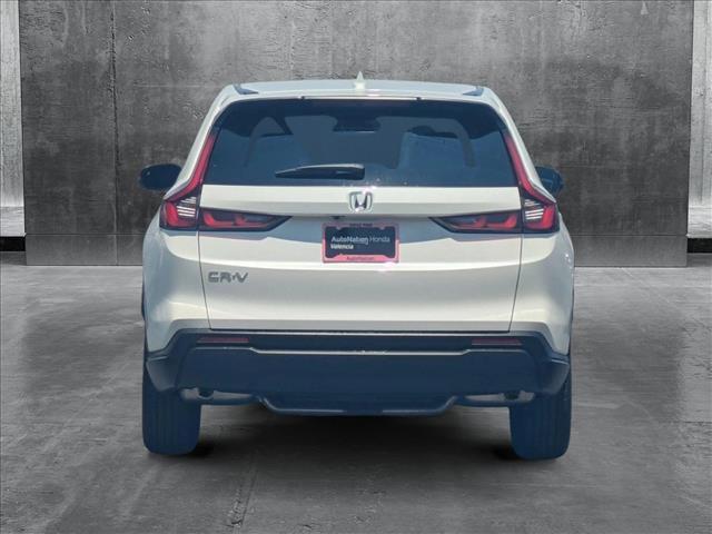 Photo of 2026 Platinum White Pearl Honda CR-V