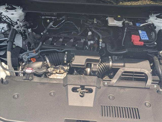 Photo of 2026 Platinum White Pearl Honda CR-V