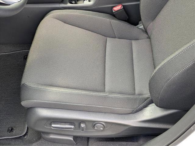 Photo of 2026 Platinum White Pearl Honda CR-V