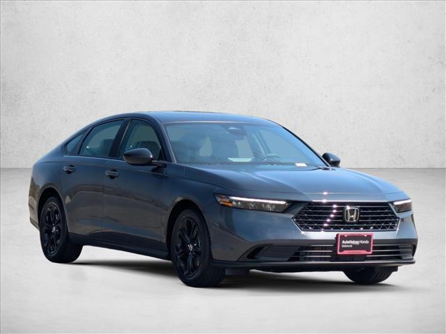 Photo of 2025 Meteorite Gray Metallic Honda Accord