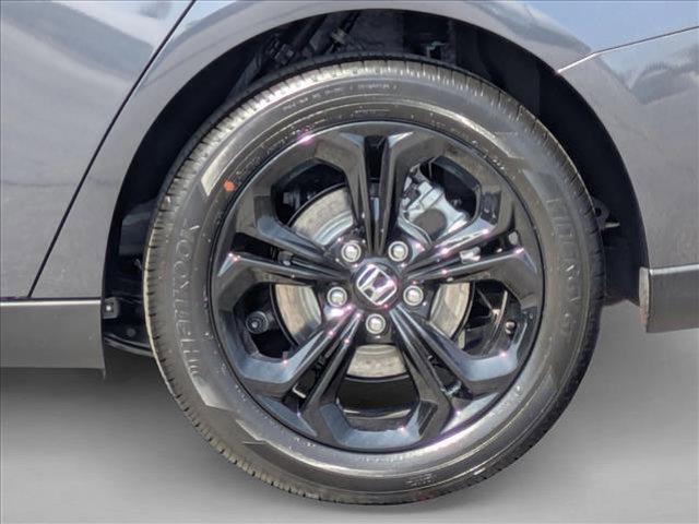 Photo of 2025 Meteorite Gray Metallic Honda Accord