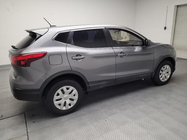 Photo of 2019 Gun Metallic Nissan Rogue Sport