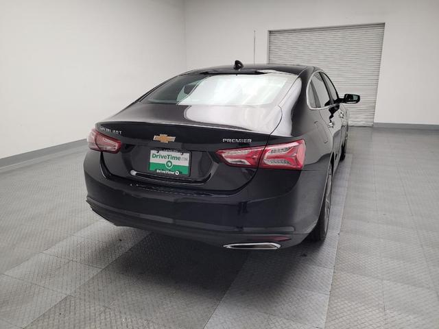 Photo of 2022 Mosaic Black Metallic Chevrolet Malibu