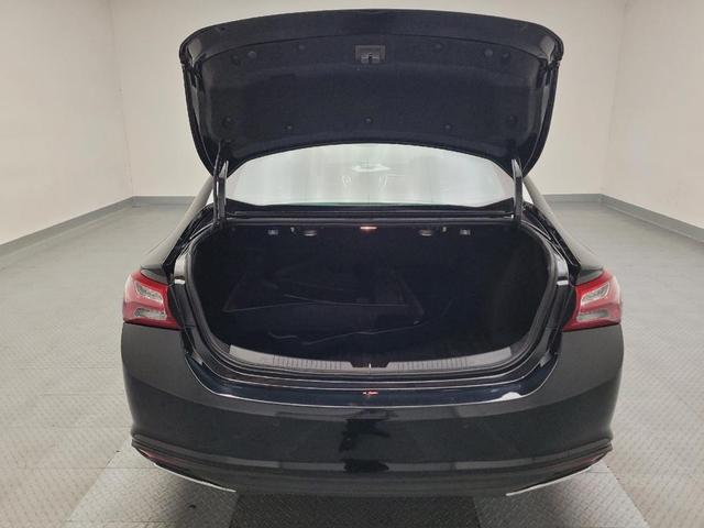 Photo of 2022 Mosaic Black Metallic Chevrolet Malibu
