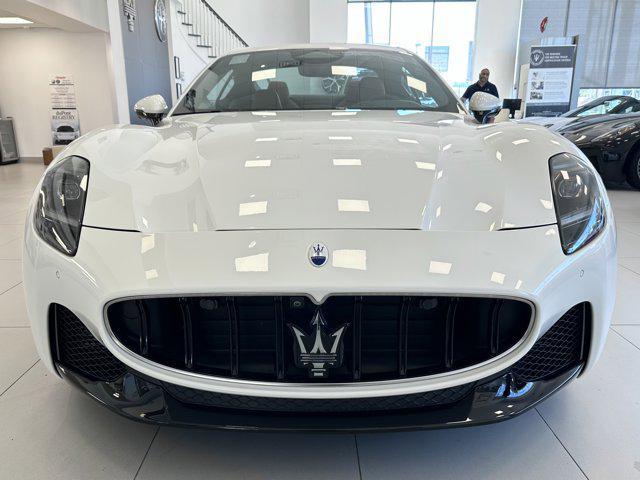 Photo of 2024 Bianco Solid Maserati GranTurismo