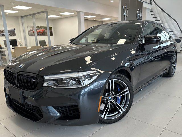 Photo of 2019 Singapore Gray Metallic BMW M5