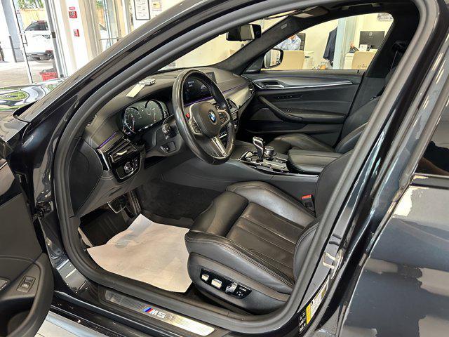 Photo of 2019 Singapore Gray Metallic BMW M5