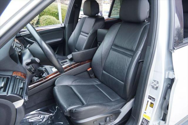 Photo of 2012 Silver BMW X5