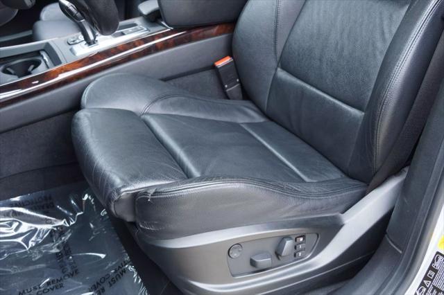 Photo of 2012 Silver BMW X5