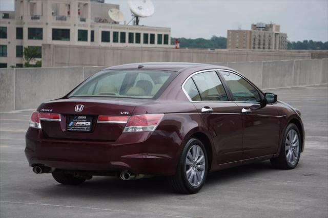 Photo of 2011 MAROON Honda Accord