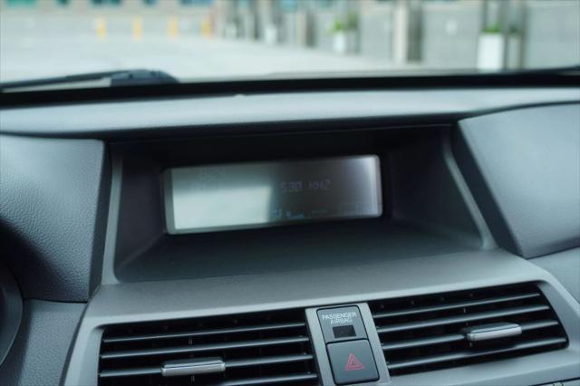Photo of 2011 MAROON Honda Accord