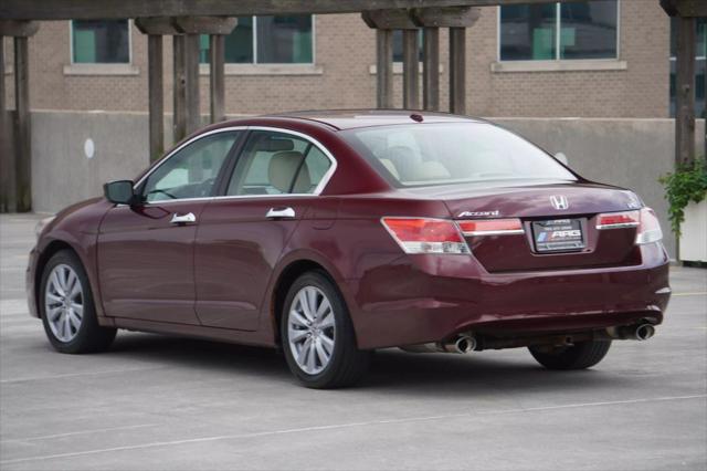 Photo of 2011 MAROON Honda Accord