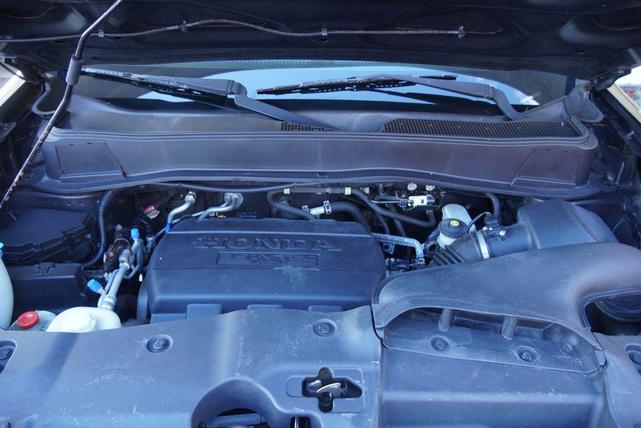 Photo of 2014 Black Honda Pilot