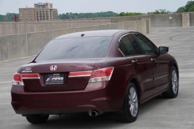 Photo of 2011 Burgundy Honda Accord