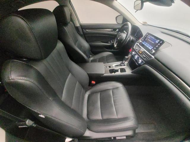 Photo of 2021 Lunar Silver Metallic Honda Accord