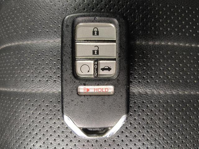 Photo of 2021 Lunar Silver Metallic Honda Accord