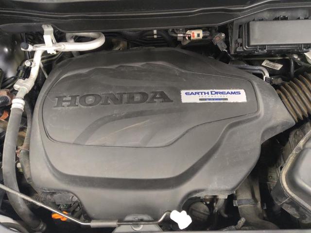 Photo of 2019 Modern Steel Metallic Honda Pilot