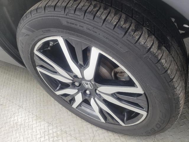 Photo of 2019 Modern Steel Metallic Honda Pilot