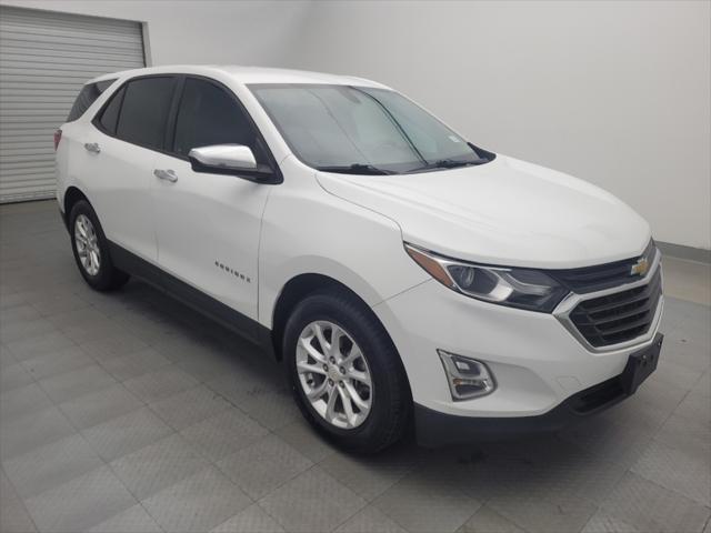 Photo of 2018 Summit White Chevrolet Equinox