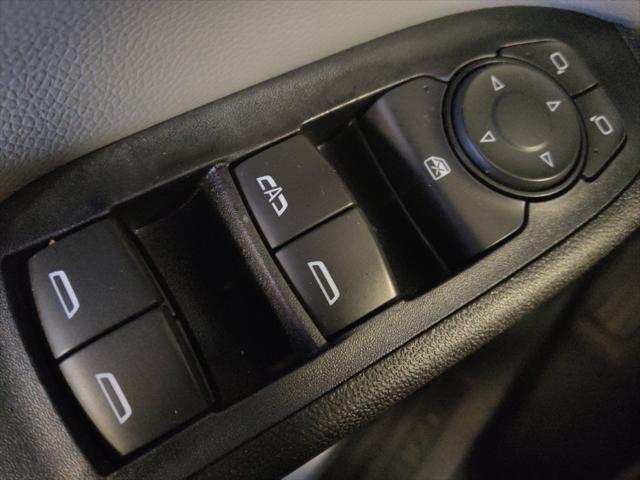 Photo of 2018 Summit White Chevrolet Equinox