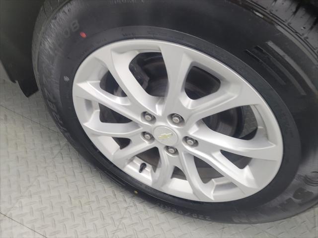 Photo of 2018 Summit White Chevrolet Equinox