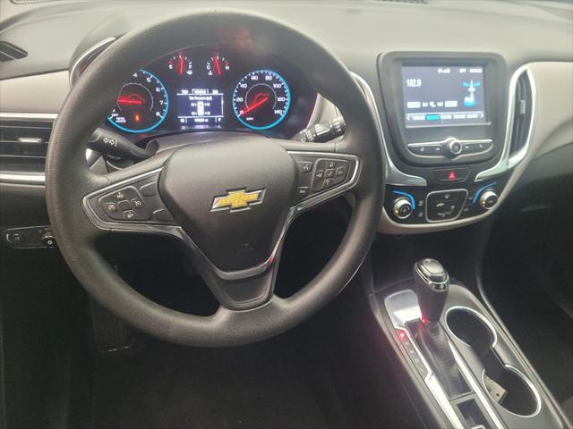 Photo of 2018 Summit White Chevrolet Equinox