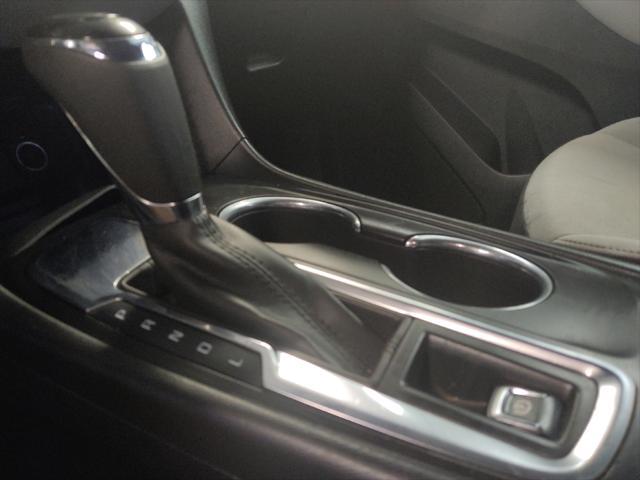 Photo of 2018 Summit White Chevrolet Equinox