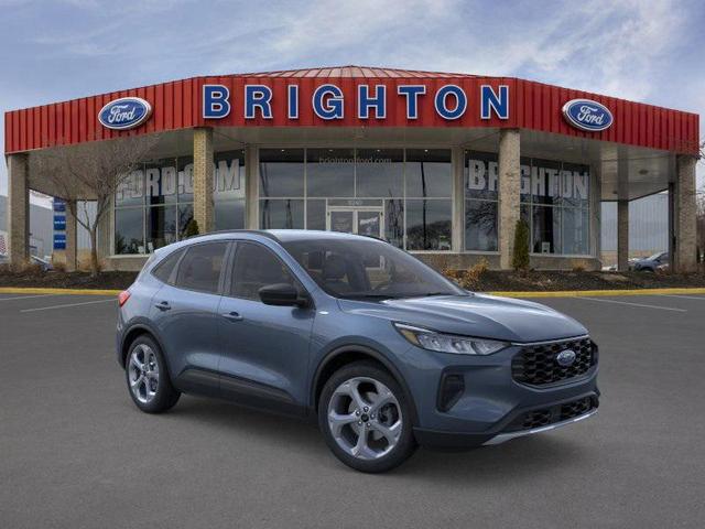 Photo of 2025 Vapor Blue Metallic Ford Escape