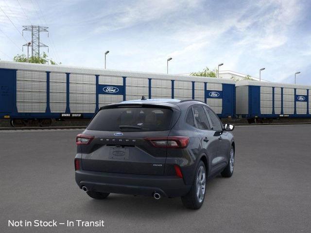 Photo of 2025 Agate Black Metallic Ford Escape