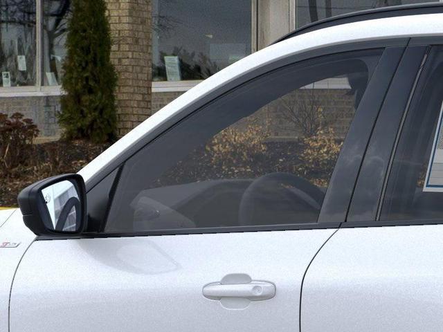 Photo of 2025 Star White Metallic Tri-Coat Ford Escape