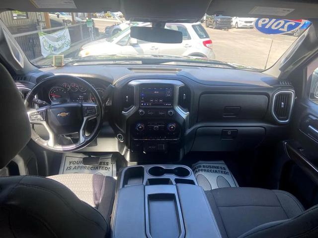 Photo of 2019 Gray Chevrolet Silverado 1500