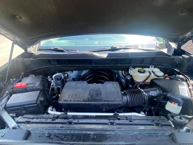 Photo of 2019 Gray Chevrolet Silverado 1500