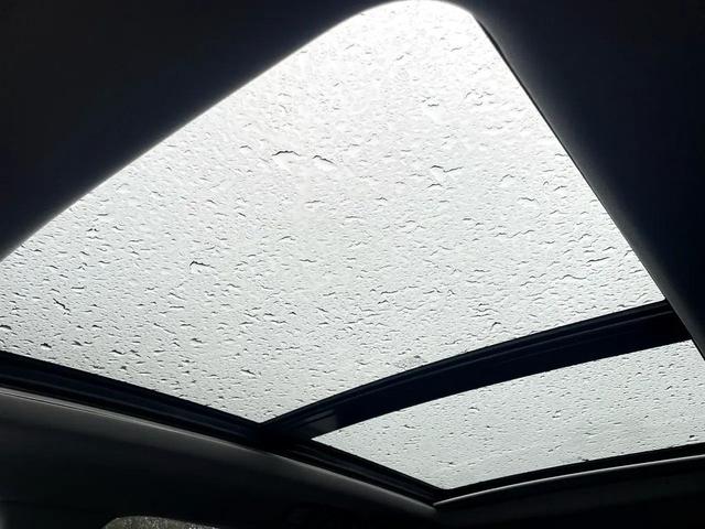 Photo of 2022 Mosaic Black Metallic Chevrolet Equinox
