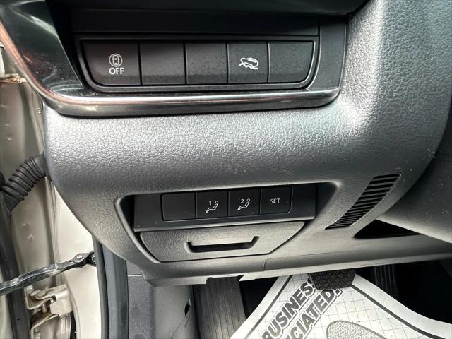 Photo of 2023 Platinum Quartz Metallic Mazda CX-30