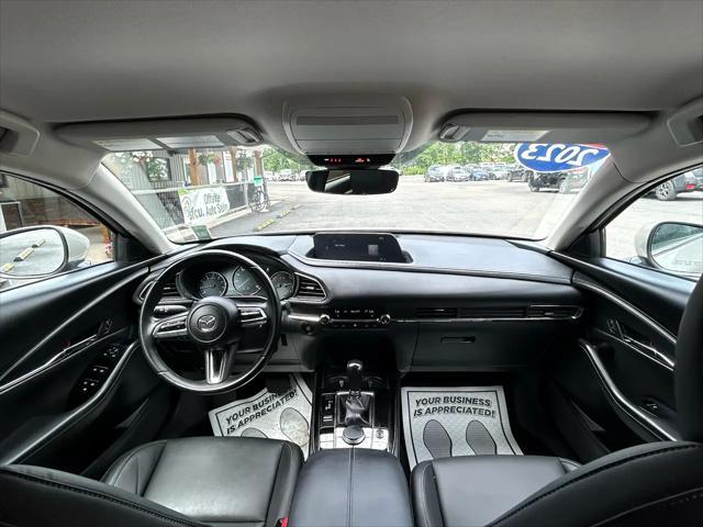 Photo of 2023 Platinum Quartz Metallic Mazda CX-30